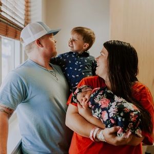 Meet your Posher, Kalia